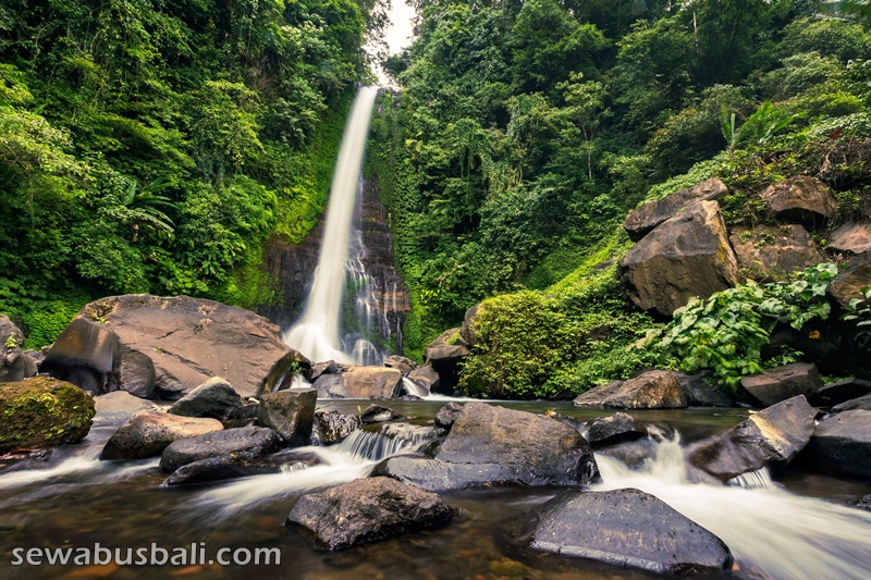 air terjun gitgit terbesar di bali